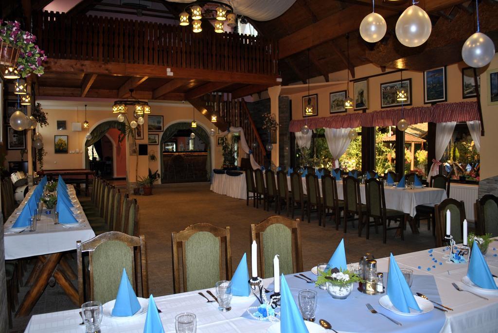 Eco Rural Tourism Association Skorenovac Hotel Eksteriør billede